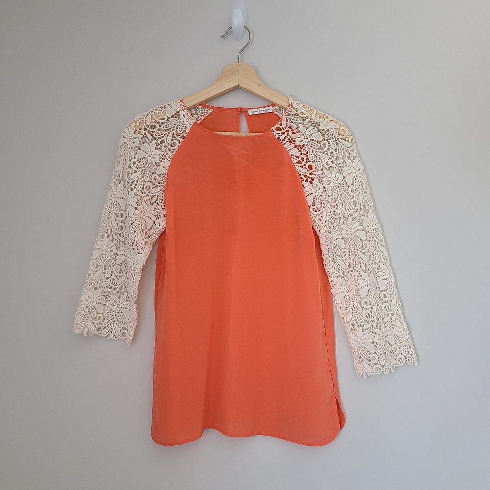 Club Monaco Silk cotton embroidered top size S